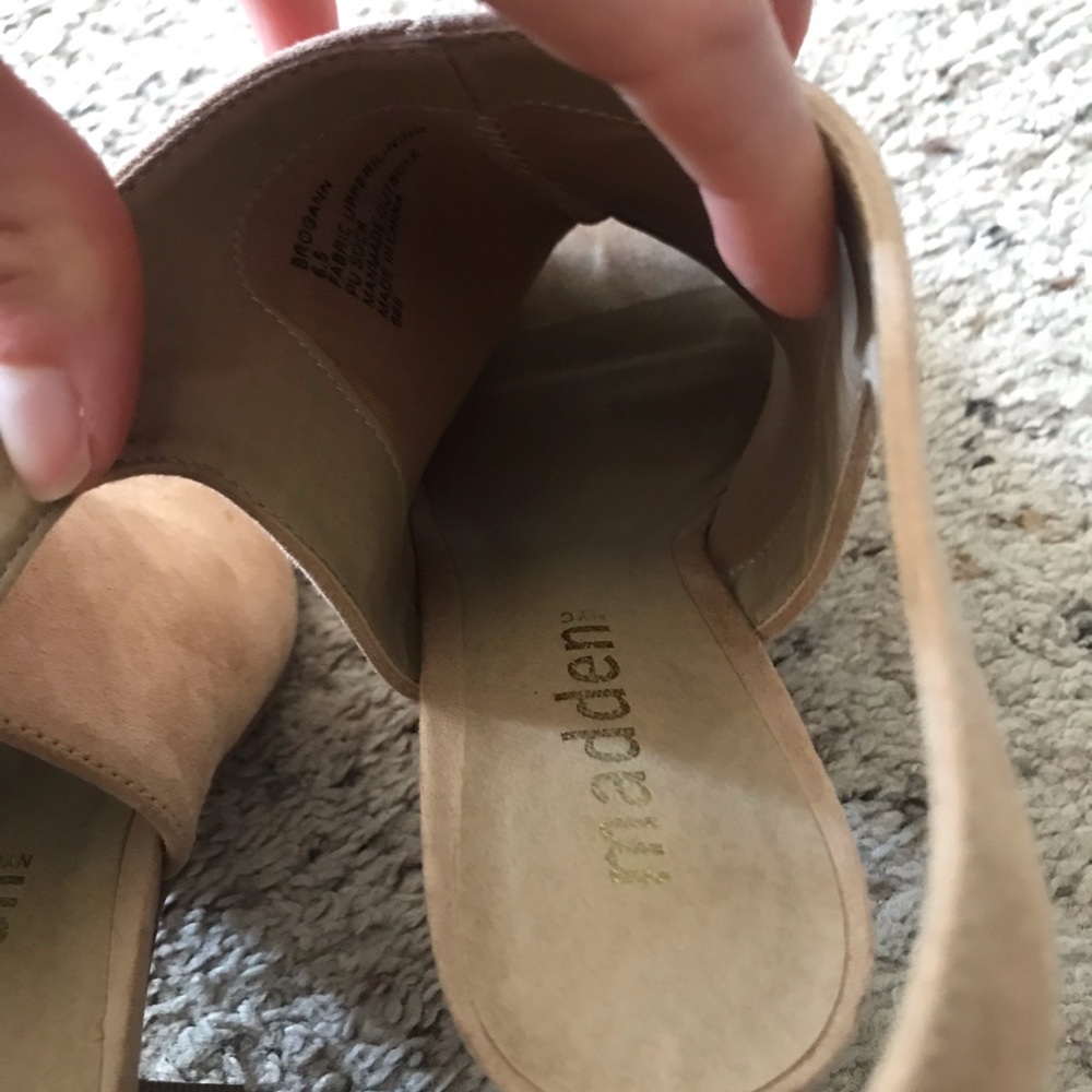 Open toe booties - Picture 5 of 6